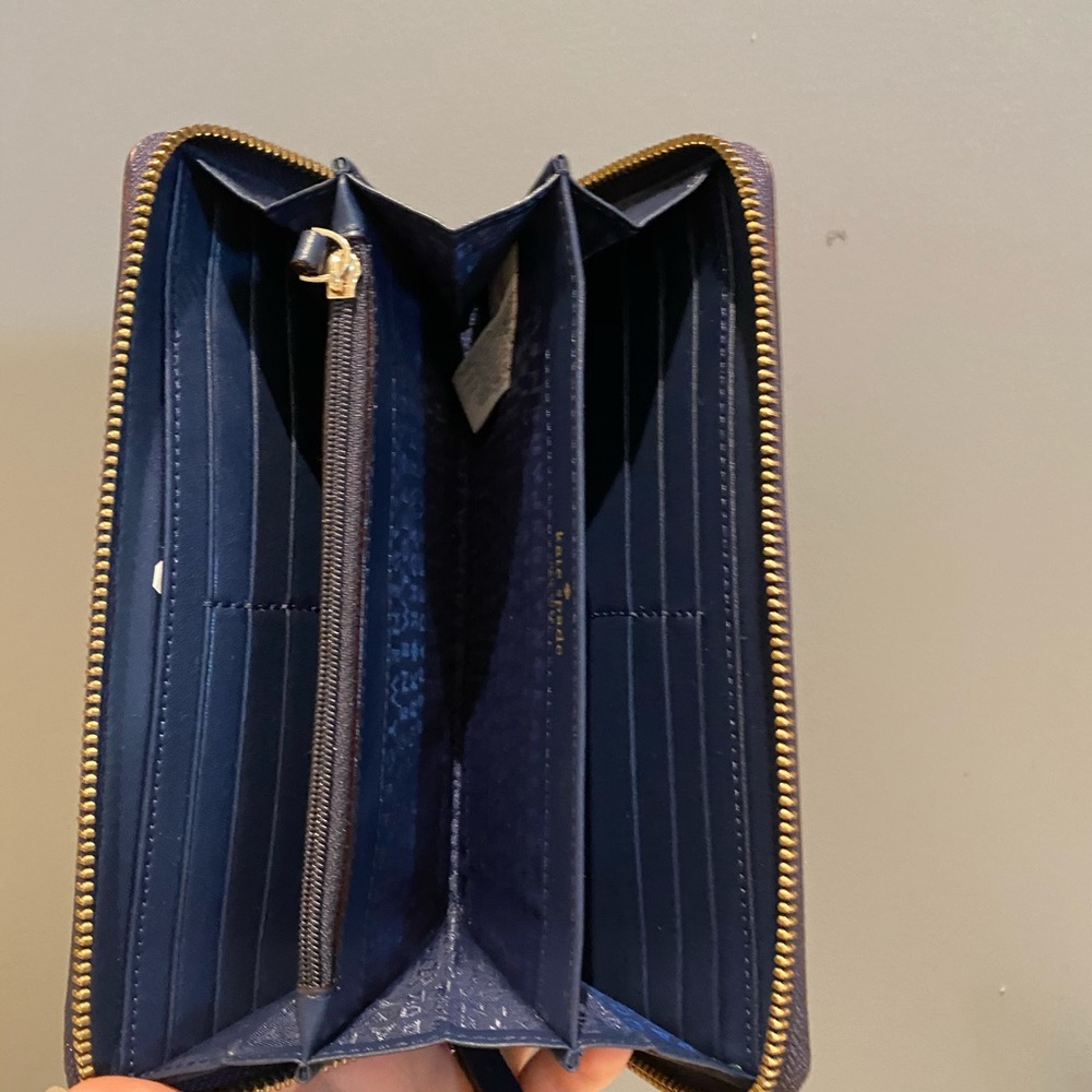 Kate Spade Wallet - Picture 3 of 4